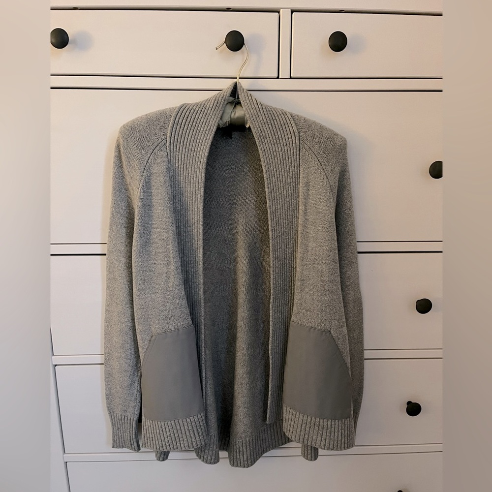 Gray Banana Republic Cardigan Petite XS